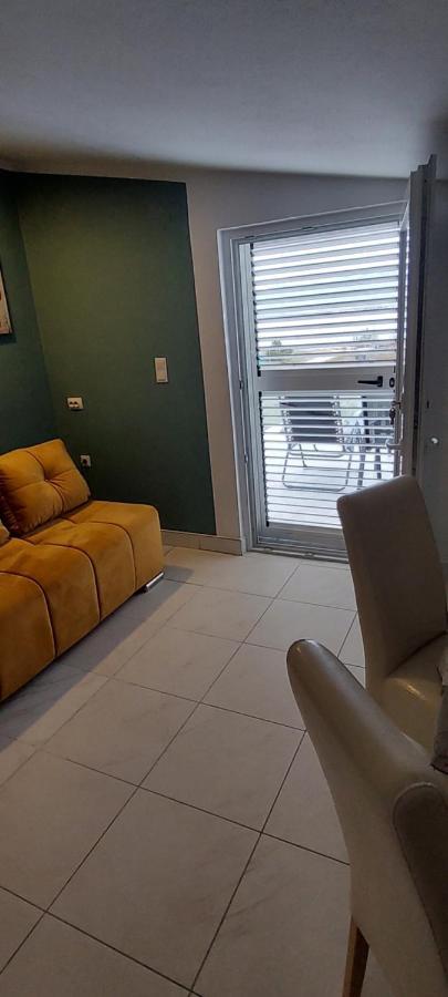 Apartmani Fran Vir Extérieur photo