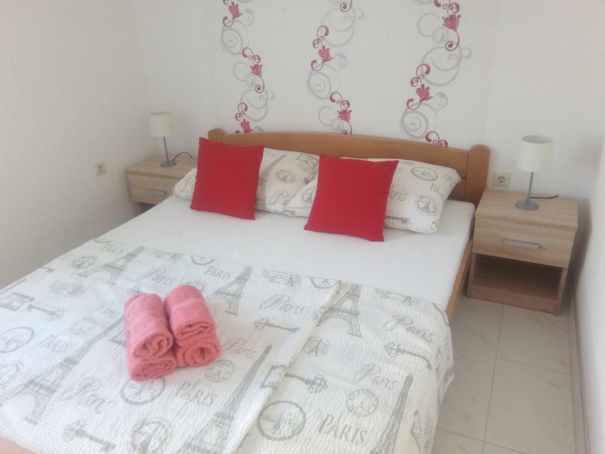 Apartmani Fran Vir Extérieur photo