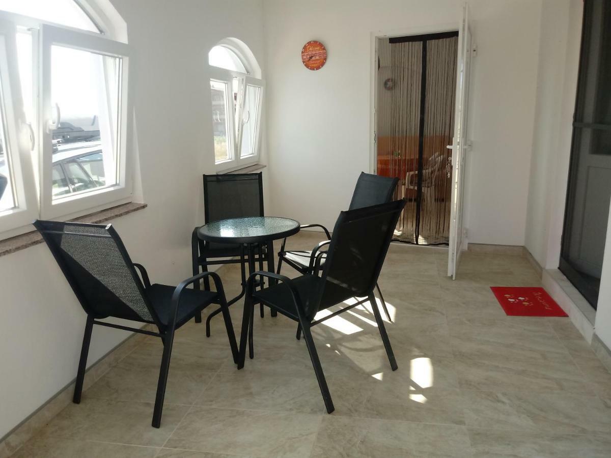 Apartmani Fran Vir Extérieur photo