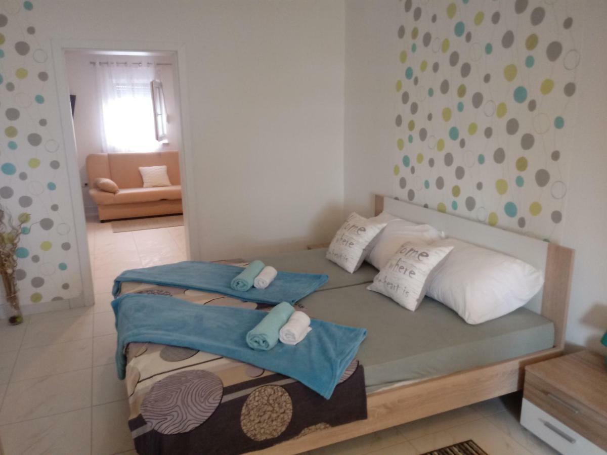 Apartmani Fran Vir Extérieur photo